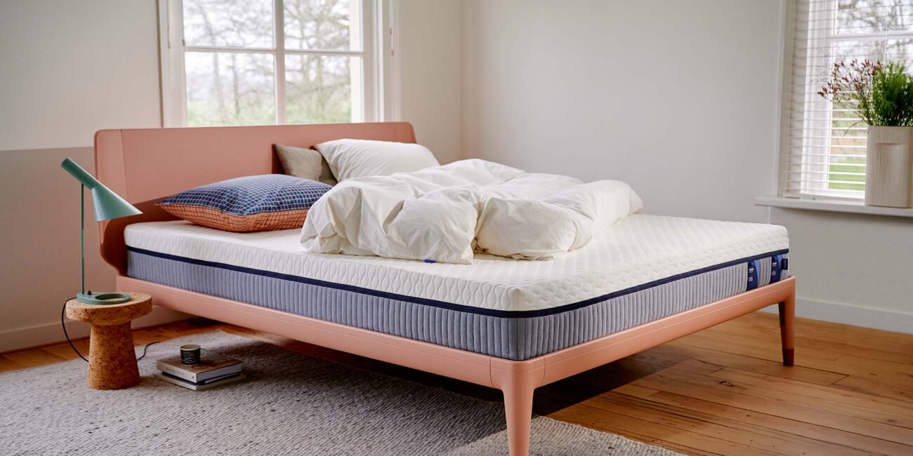 Boris Arcidiacono - Auping Evolve Mattress - Auping Essential bed